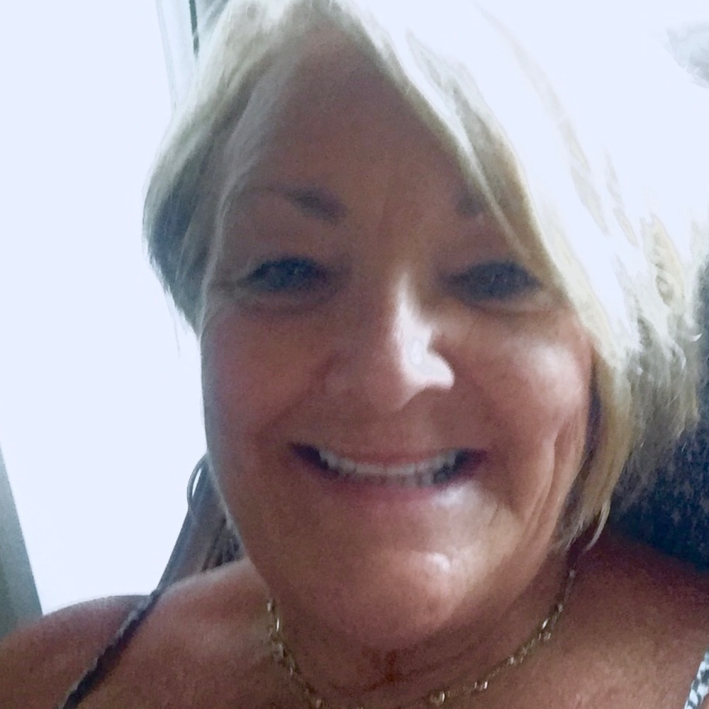 Meet your Posher, Andie